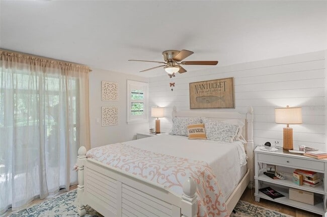 Photo - 1980 Tahitian Pl