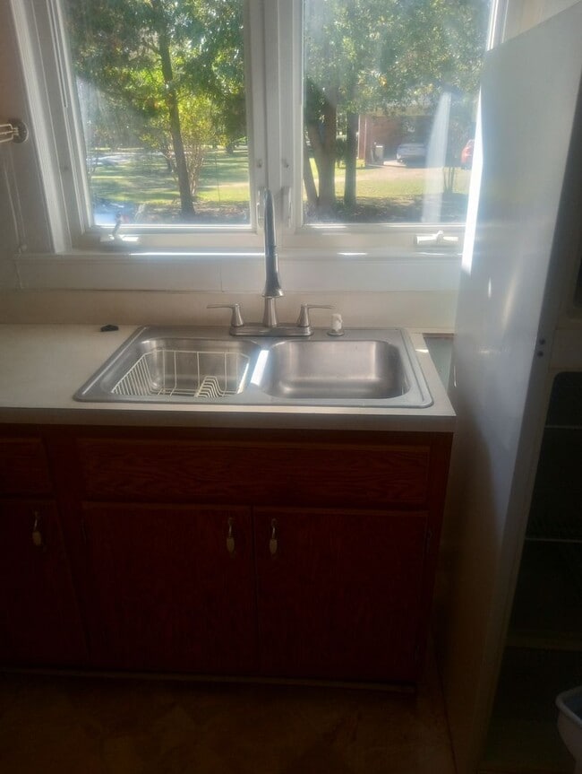 Photo - Henrico East