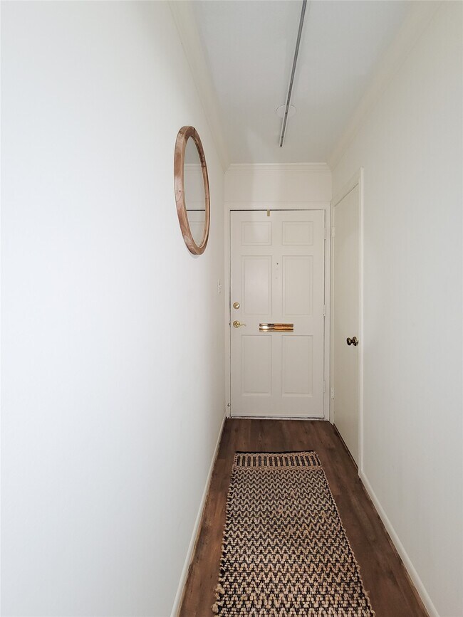 Photo - 2021 Winrock Blvd Unidad 167