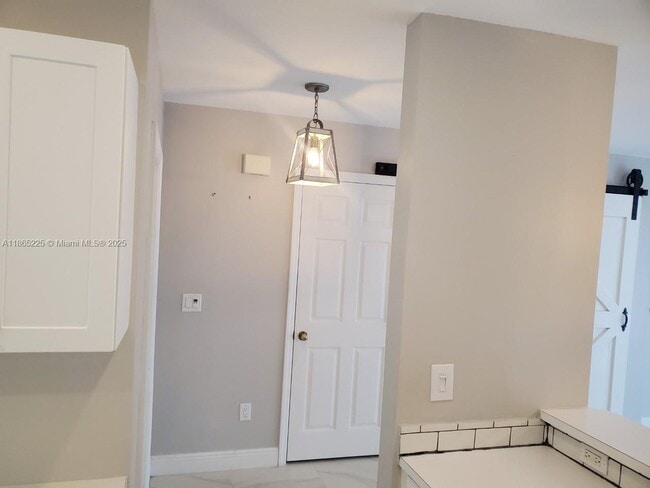 Photo - 589 NW 208th Way