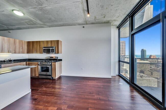 Photo - 235 W Van Buren St Unit 4107