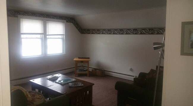 Photo - 199 Veazie St