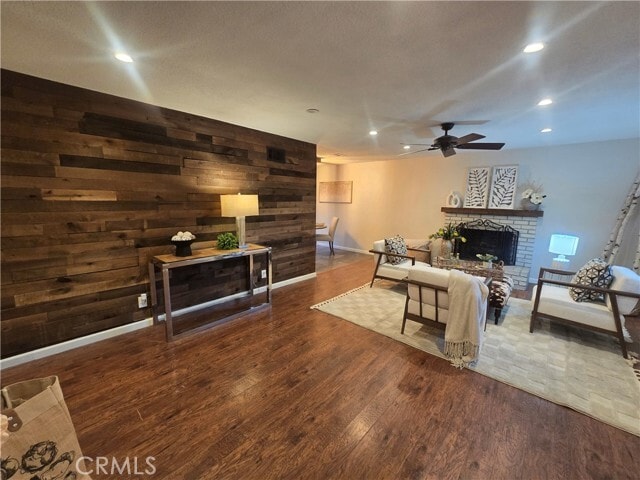 Photo - 607 Sixth St