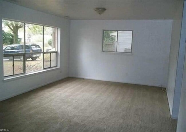 Photo - 3409 Raintree Rd