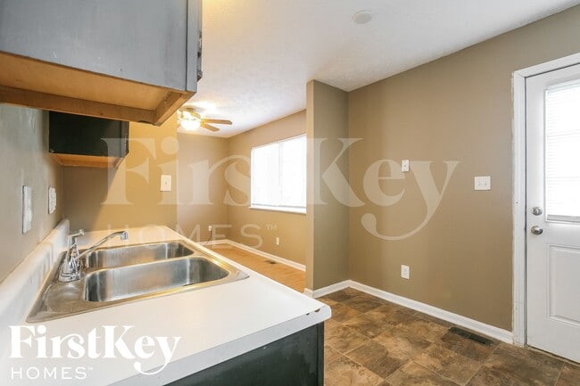 Photo - 5242 Traditions Rd