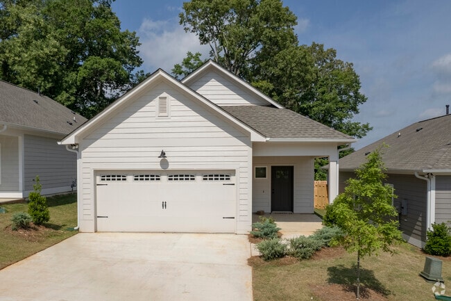 Photo - The Cottages on Weaver Avenue