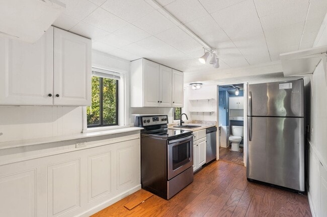 Photo - 135 S Path Unit Lower