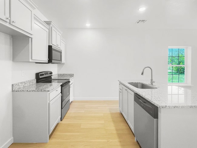 Building Photo - Charming New 2-Bedroom Home for Rent in La...