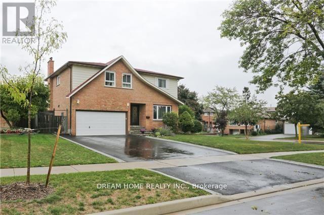 Photo - 2425 Carlanne Pl