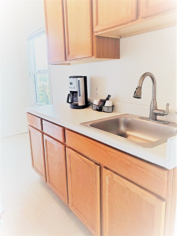 365 Hanover Ave Apartment Unit 202 Oakland, CA