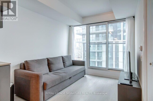 Photo - 181 Dundas St E Unit 3115