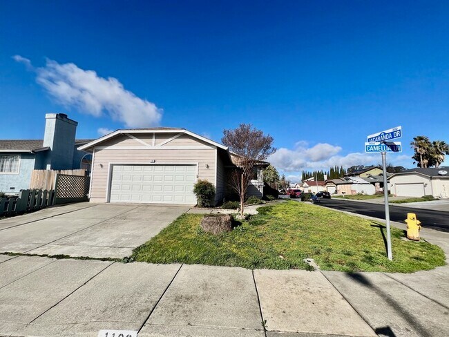 Photo - 1180 Camellia Ln