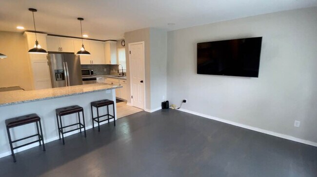 Room in Single Family Home on Cricketeer Dr
