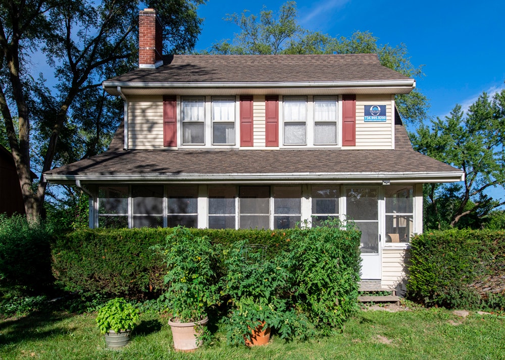 Photo - 785 N Maple Rd