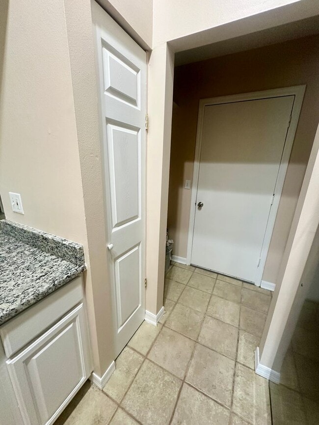 Photo - 346 N Cervidae Dr