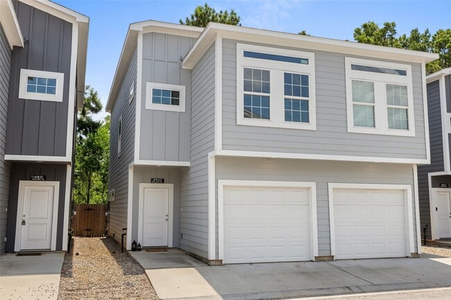 Photo - 4933 Dalhart Dr
