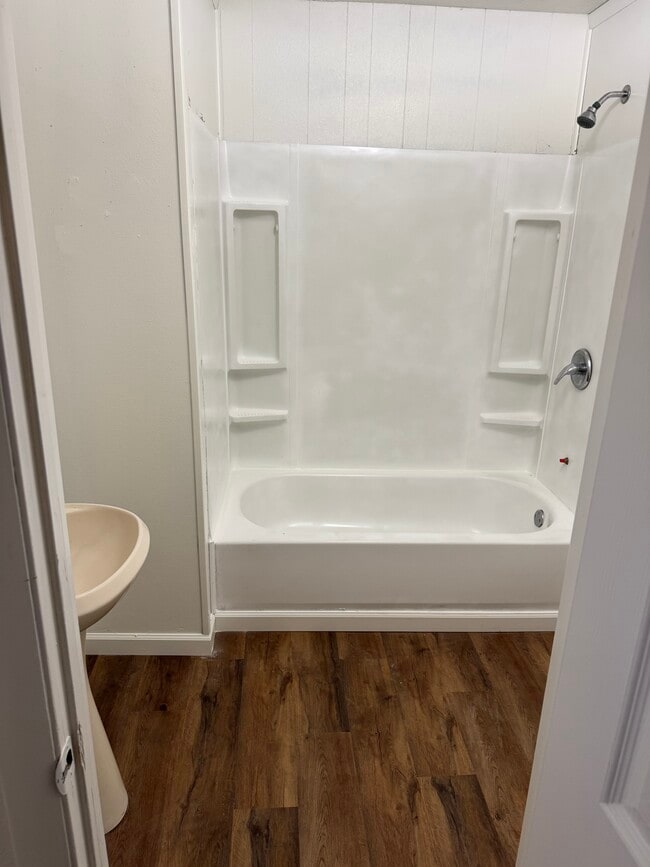 Photo - 517 3rd St Unit A