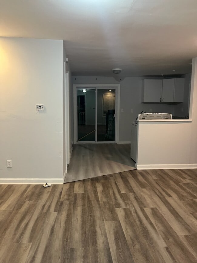 Photo - 969 Maplewood Ave