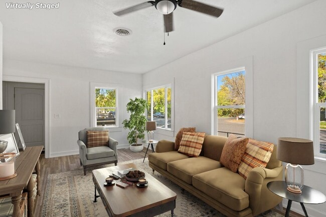 Photo - 402 Burlington Ave