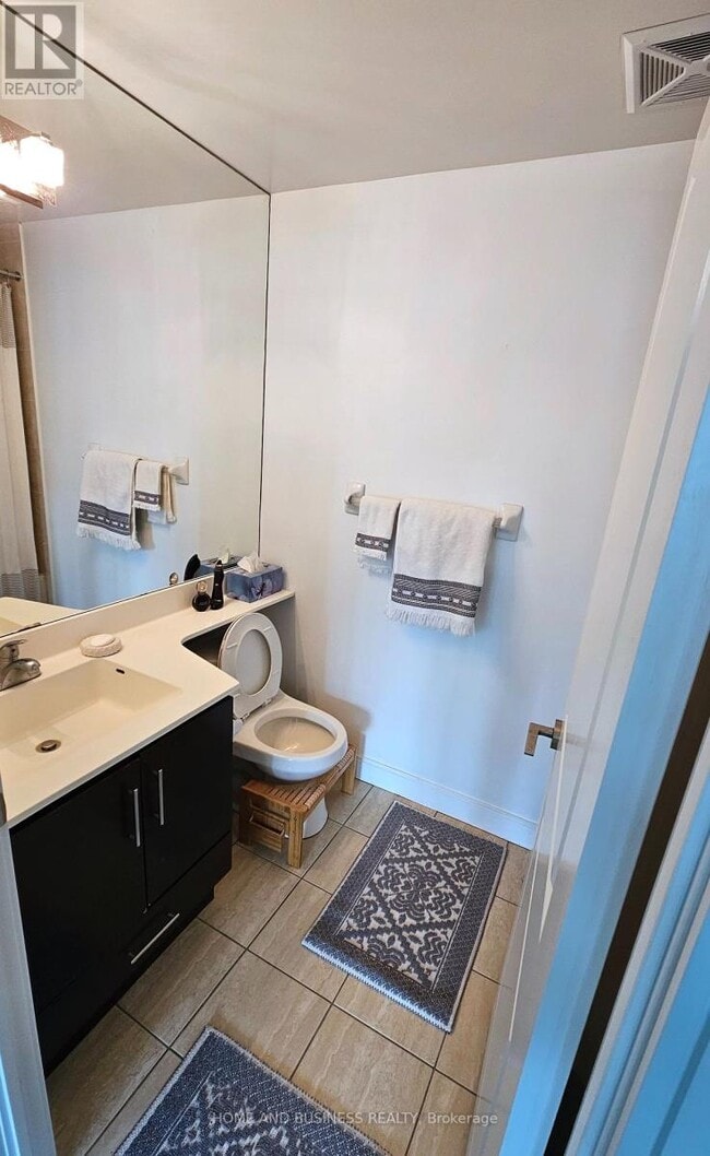 Photo - 60 Absolute Ave Unité 903