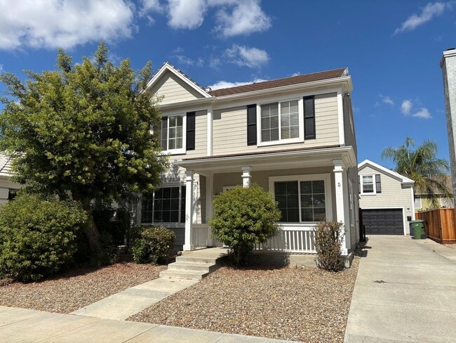 Terrific Brentwood Neighborhood steps from... - Terrific Brentwood Neighborhood steps from... House