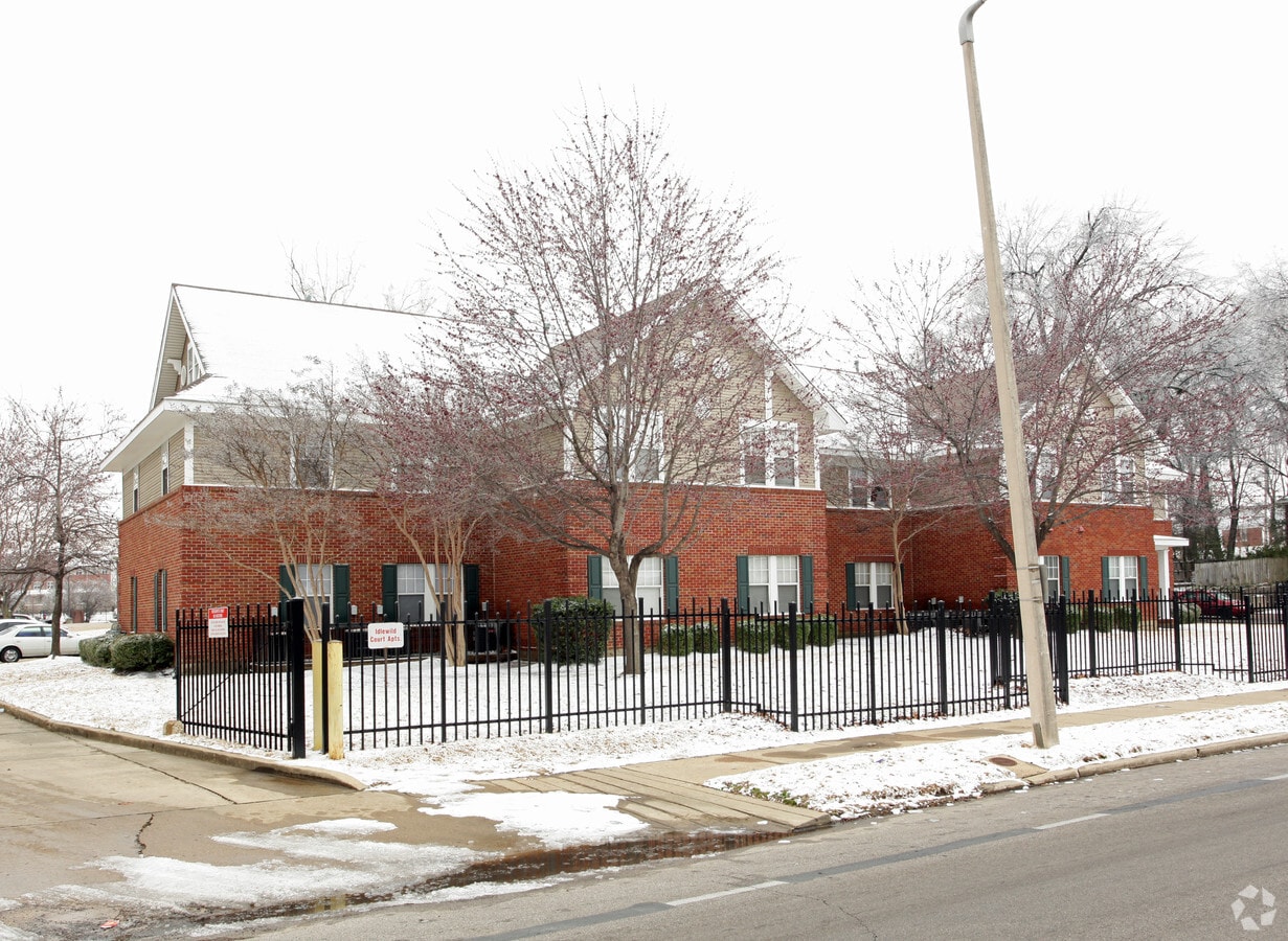 Photo - Idlewild Court Apartments