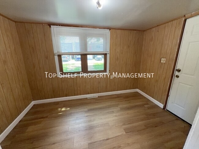 Photo - 1145 21st St Unit 1