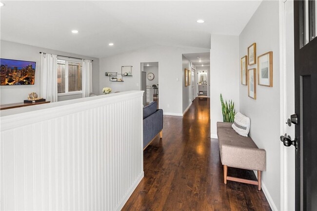 Photo - Updated 3 bed, 2 bath home in Greenwood