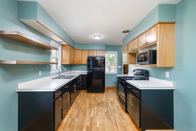 Photo - Cute midtown home for rent - pet friendly