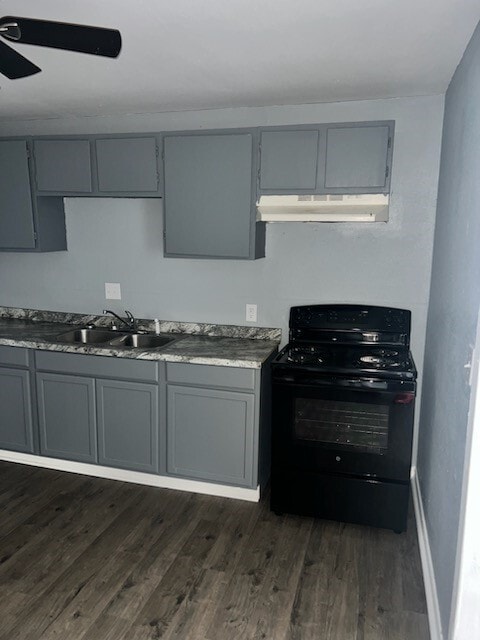 Photo - 422 S 13th St