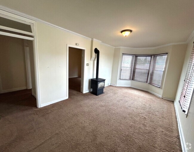 Building Photo - SHUH RES 3414 Unit #1 Rental
