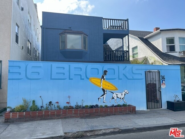 Building Photo - 36 Brooks Ave Unit B