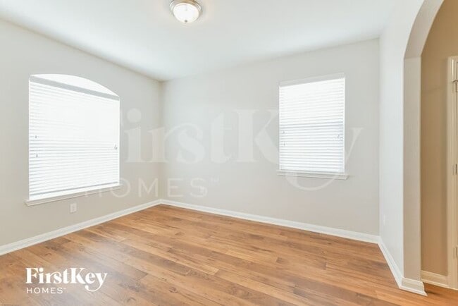 Photo - 1831 Garnet Breeze Dr