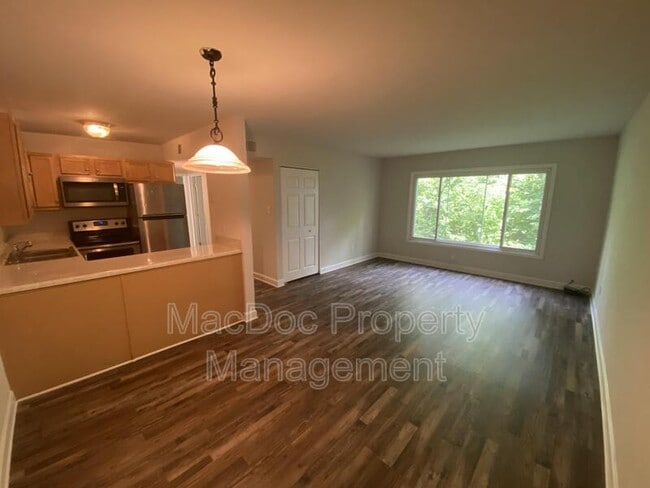 Photo - 111 Berry St Unit 1