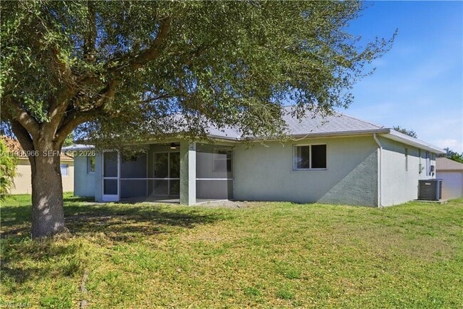 Photo - 826 SE 5th Ct