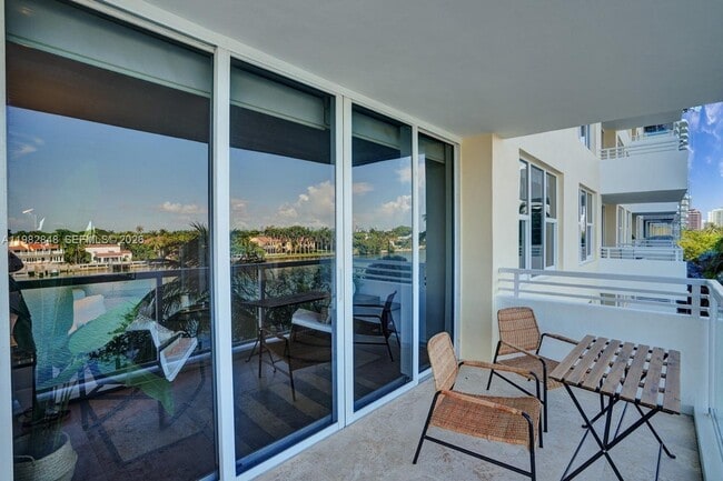 Photo - 5600 Collins Ave Unidad 5R