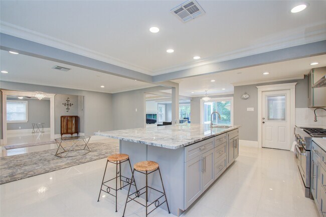 Photo - 14611 Bramblewood Dr