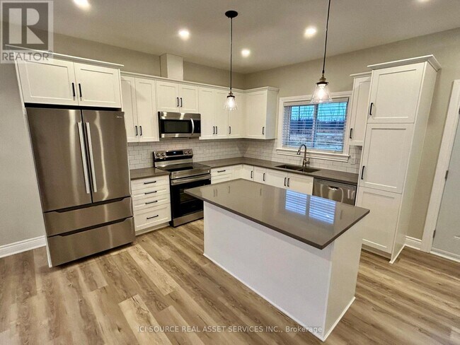 Photo - 3496 Burnstown Rd