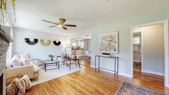 Photo - 1070 Draughon Dr