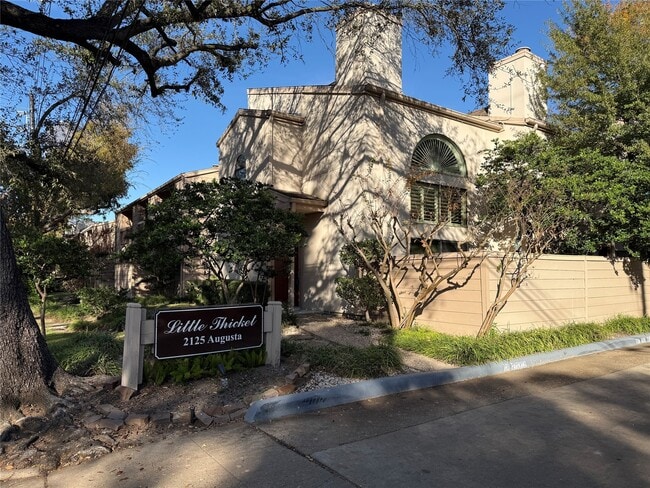 Building Photo - 2125 Augusta Dr Unit 83