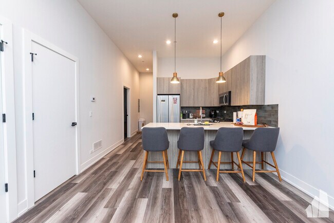 Photo - 2317 N Clark-310 Unit 310