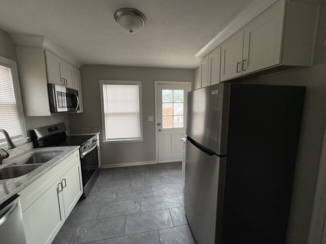 Photo - 4729 Bancroft Ave