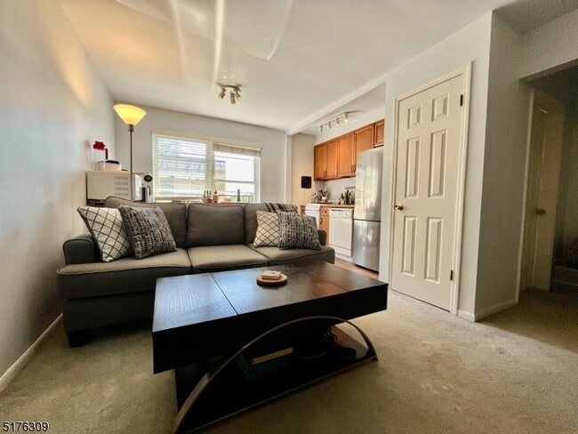 Photo - 6 Hillside Ave Unit 2D