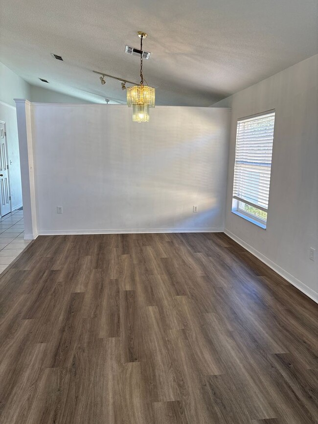 Photo - 3 Bedroom Home in Highly Desirable Orlando Neighborhood