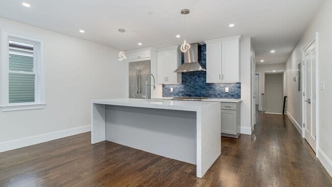 Photo - 555 E 5th St Unidad PH