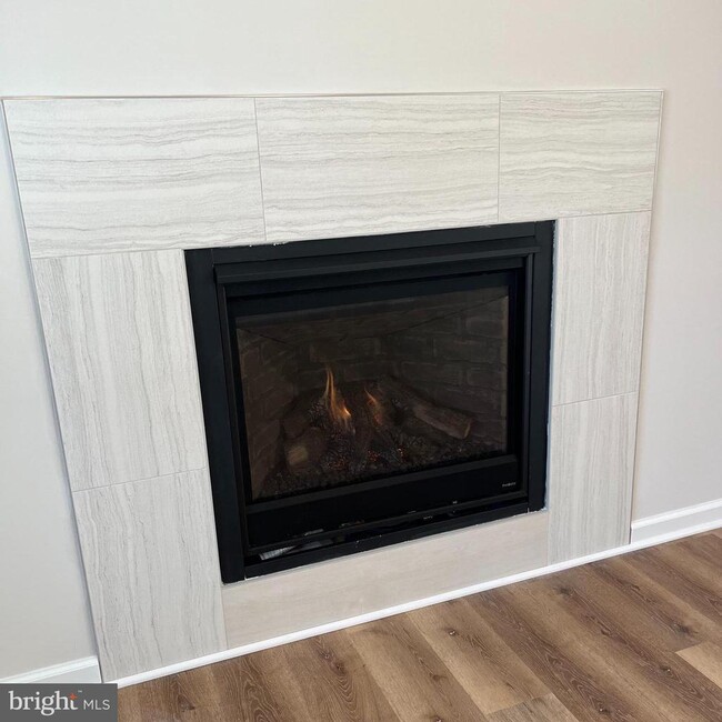 Building Photo - 7 Maloney Ave