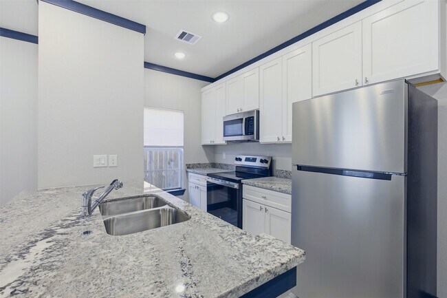 Photo - 9412 Crofton St