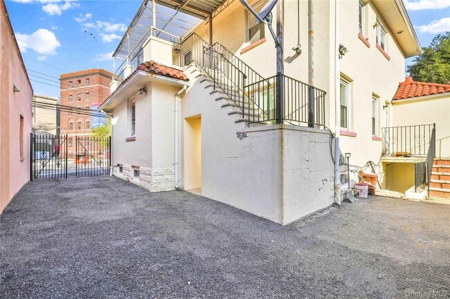 43-45-45 Parsons Blvd Unit 2nd Floor