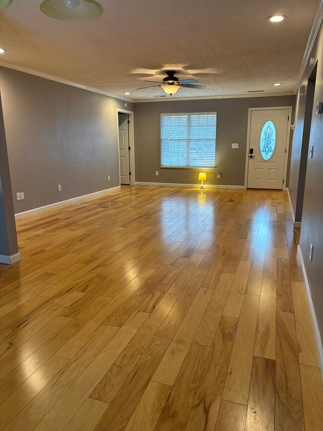 Photo - 1617 Country Meadows Dr