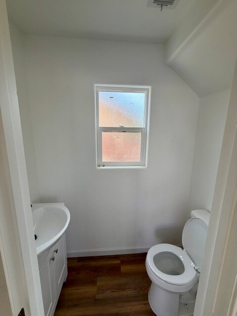 1561 E Marion Way Unit 101